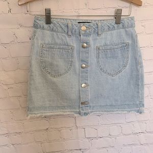 ✨BOGO✨ Forever 21 | Button Denim Skirt | Small